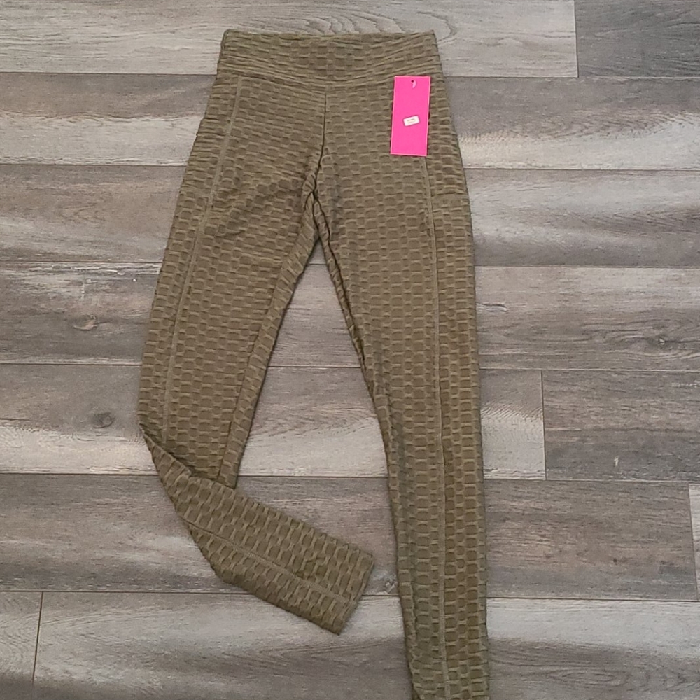 Olive Butt Scrunch Leggings